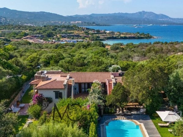 casa indipendente in vendita ad Olbia in zona Porto Rotondo