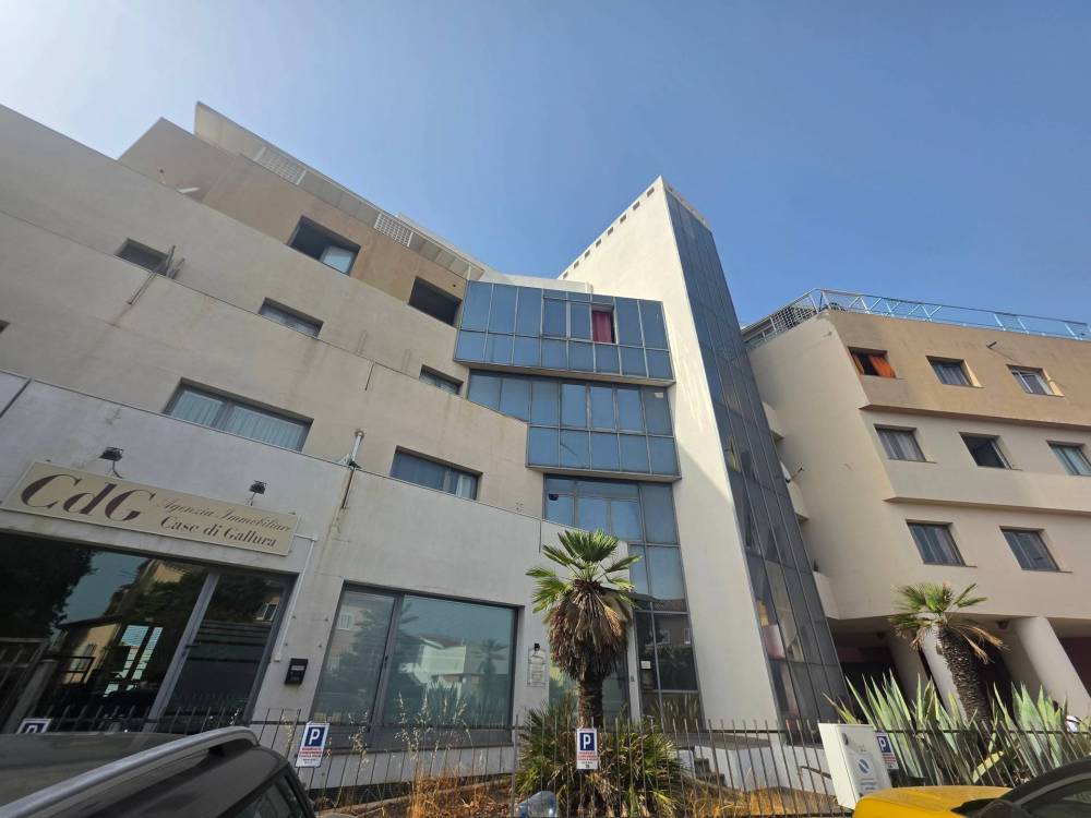 locale di sgombero in vendita ad Olbia in zona Aldo Moro