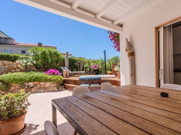 appartamento in vendita ad Olbia in zona Porto Rotondo