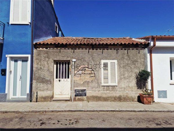 casa indipendente in vendita ad Olbia in zona San Simplicio