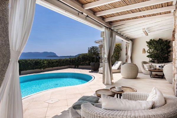 casa indipendente in vendita ad Olbia in zona Pittulongu