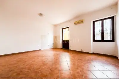 casa indipendente in vendita ad Olbia