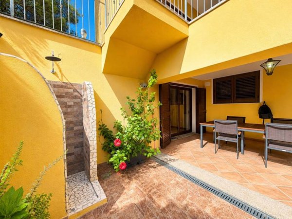 casa indipendente in vendita ad Olbia in zona Murta Maria