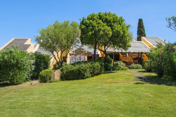 appartamento in vendita ad Olbia in zona Porto Rotondo
