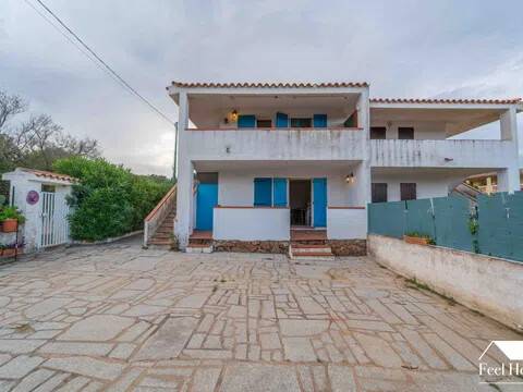 casa indipendente in vendita ad Olbia in zona Pittulongu