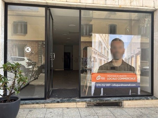 locale commerciale in vendita ad Olbia in zona Centro Storico