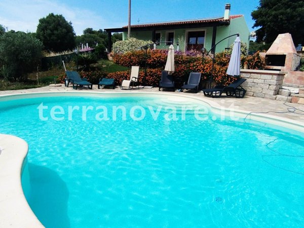 casa indipendente in vendita ad Olbia
