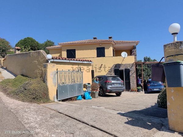 casa indipendente in vendita ad Olbia