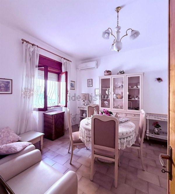 casa indipendente in vendita ad Olbia in zona San Simplicio