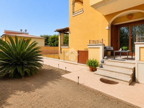appartamento in vendita ad Olbia in zona Aldo Moro