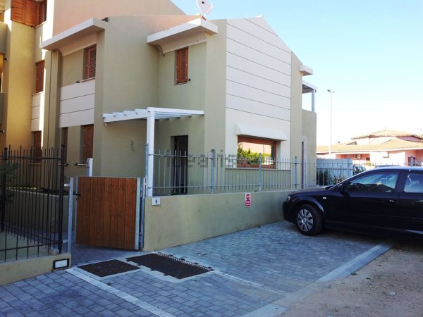 casa indipendente in vendita ad Olbia in zona Vittorio Veneto