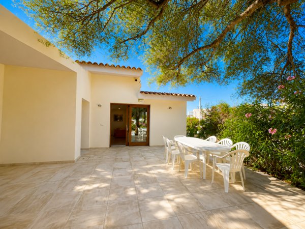 casa indipendente in vendita ad Olbia in zona Pittulongu