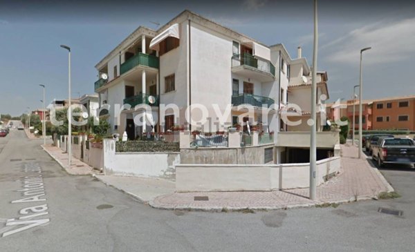 box auto in vendita ad Olbia in zona Aldo Moro