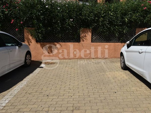 box auto in vendita ad Olbia in zona Olbia Mare / Sa Marinedda