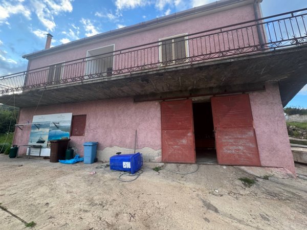casa indipendente in vendita ad Olbia in zona Berchiddeddu