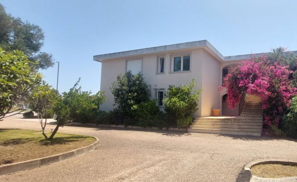 appartamento in vendita ad Olbia in zona Olbia Mare / Sa Marinedda