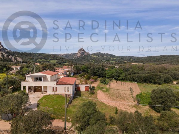 appartamento in vendita ad Olbia