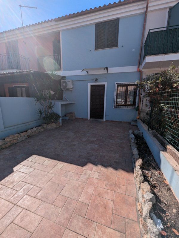 casa indipendente in vendita ad Olbia in zona Aldo Moro
