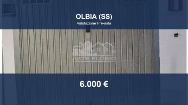 box auto in vendita ad Olbia