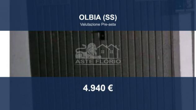 box auto in vendita ad Olbia