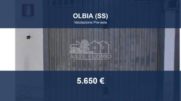 box auto in vendita ad Olbia