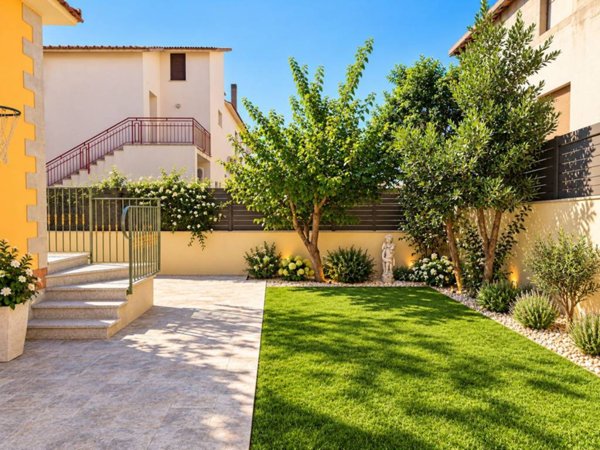 casa indipendente in vendita ad Olbia in zona Bandinu