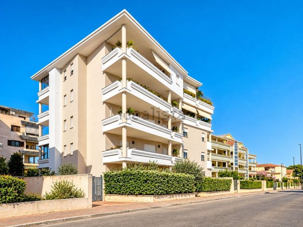 appartamento in vendita ad Olbia in zona Baratta