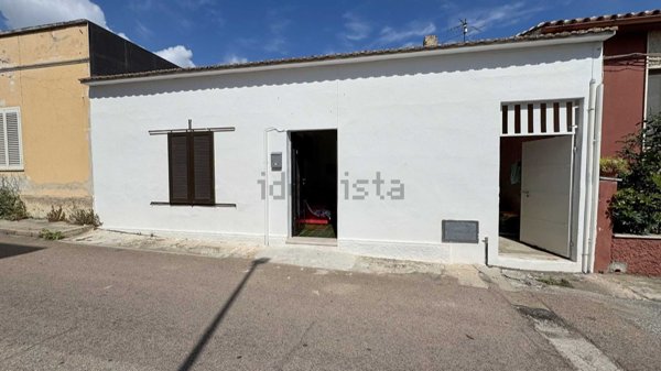 casa indipendente in vendita ad Olbia
