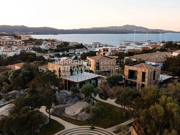 casa indipendente in vendita ad Olbia in zona Porto Rotondo