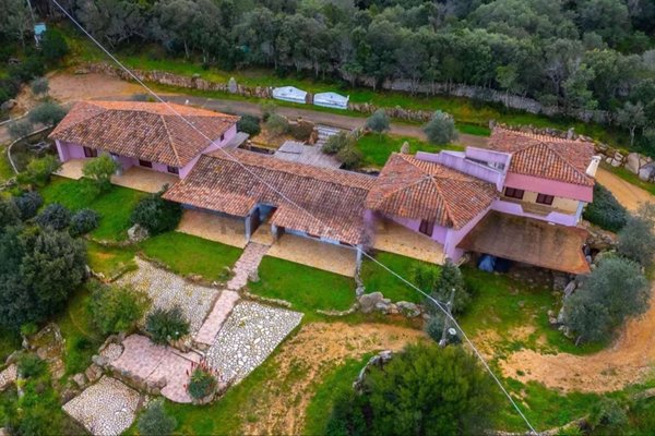 casa indipendente in vendita ad Olbia