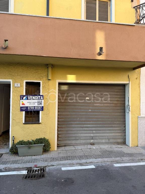 appartamento in vendita ad Olbia in zona Centro Storico