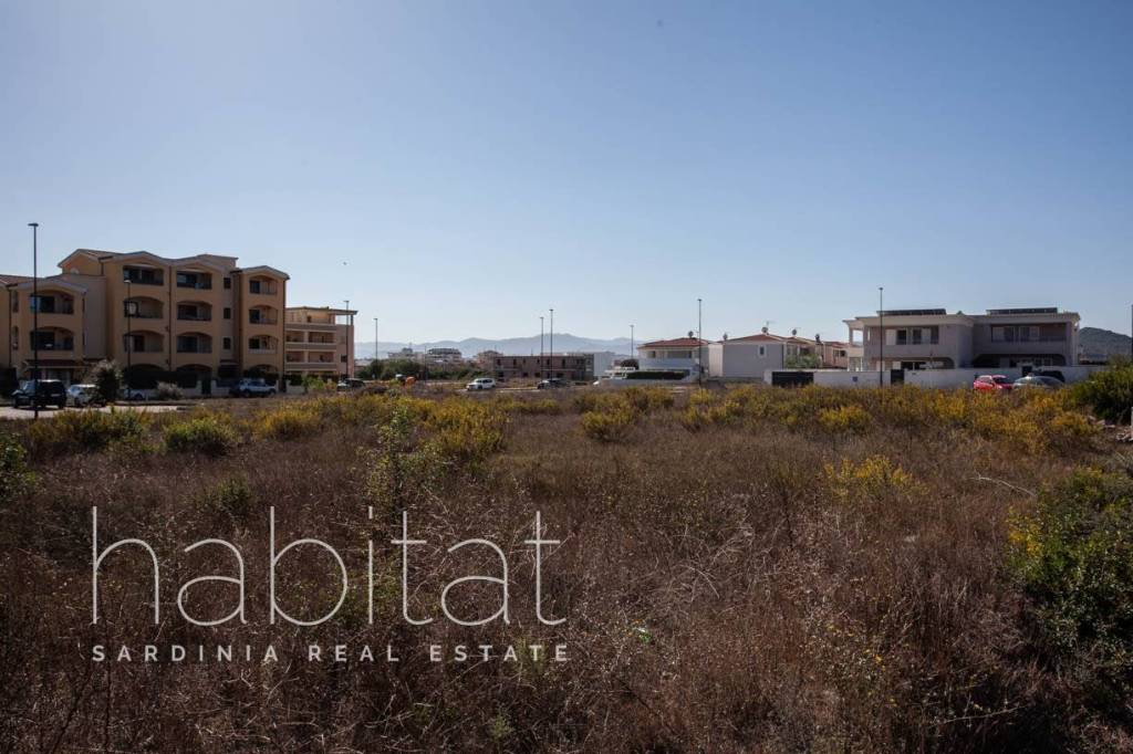 terreno in vendita ad Olbia in zona Barcellona