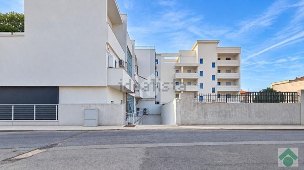 box auto in vendita ad Olbia in zona Aldo Moro