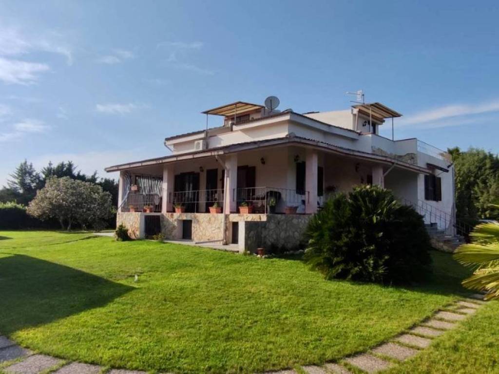 casa indipendente in vendita ad Olmedo