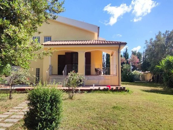 casa indipendente in vendita ad Olmedo