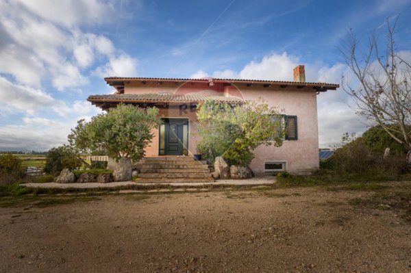 casa indipendente in vendita ad Olmedo