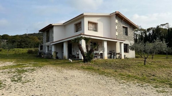 casa indipendente in vendita ad Olmedo