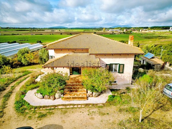 casa indipendente in vendita ad Olmedo