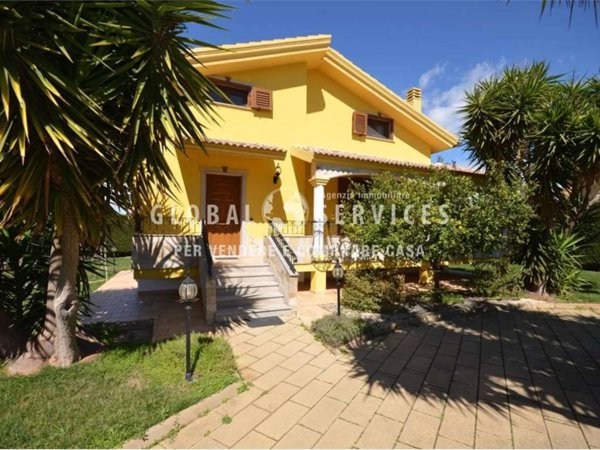 casa indipendente in vendita ad Olmedo