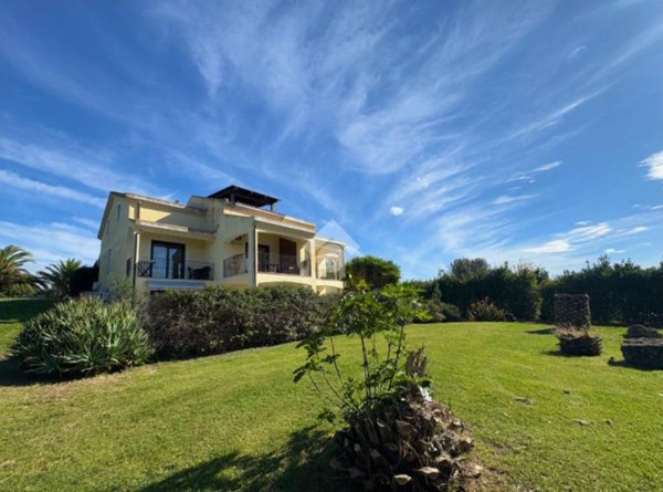 casa indipendente in vendita ad Olmedo