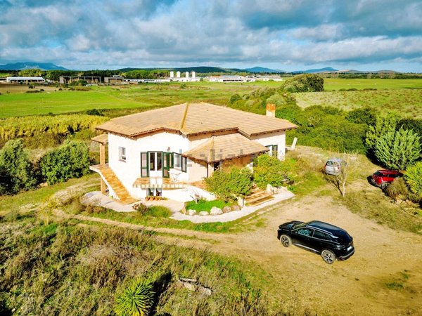 casa indipendente in vendita ad Olmedo