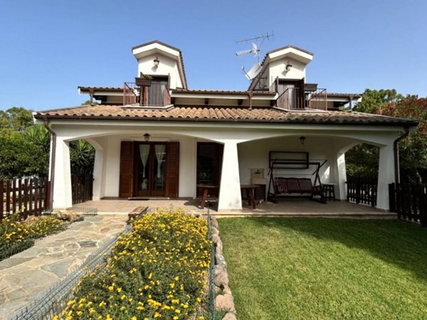 casa indipendente in vendita ad Olmedo