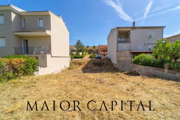 casa indipendente in vendita ad Oschiri