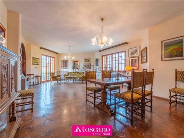 casa indipendente in vendita ad Oschiri