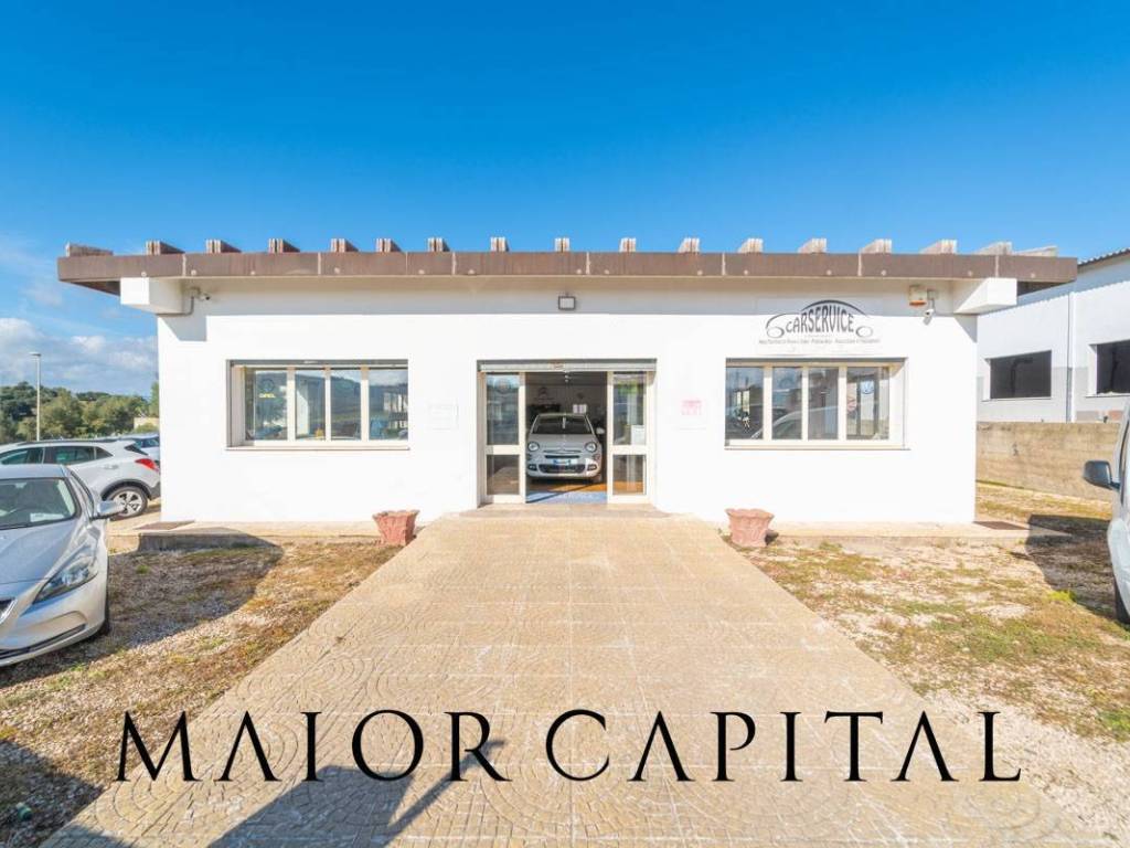 negozio in vendita ad Oschiri