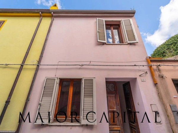 casa indipendente in vendita ad Oschiri