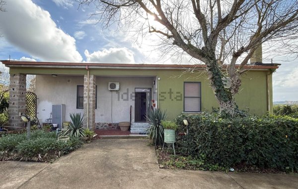 casa indipendente in vendita ad Osilo