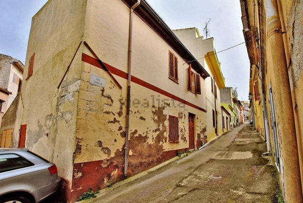 casa indipendente in vendita ad Osilo