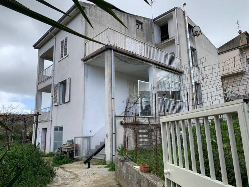 casa indipendente in vendita ad Ossi