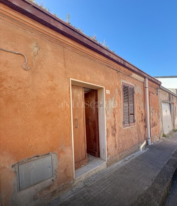casa indipendente in vendita ad Ossi